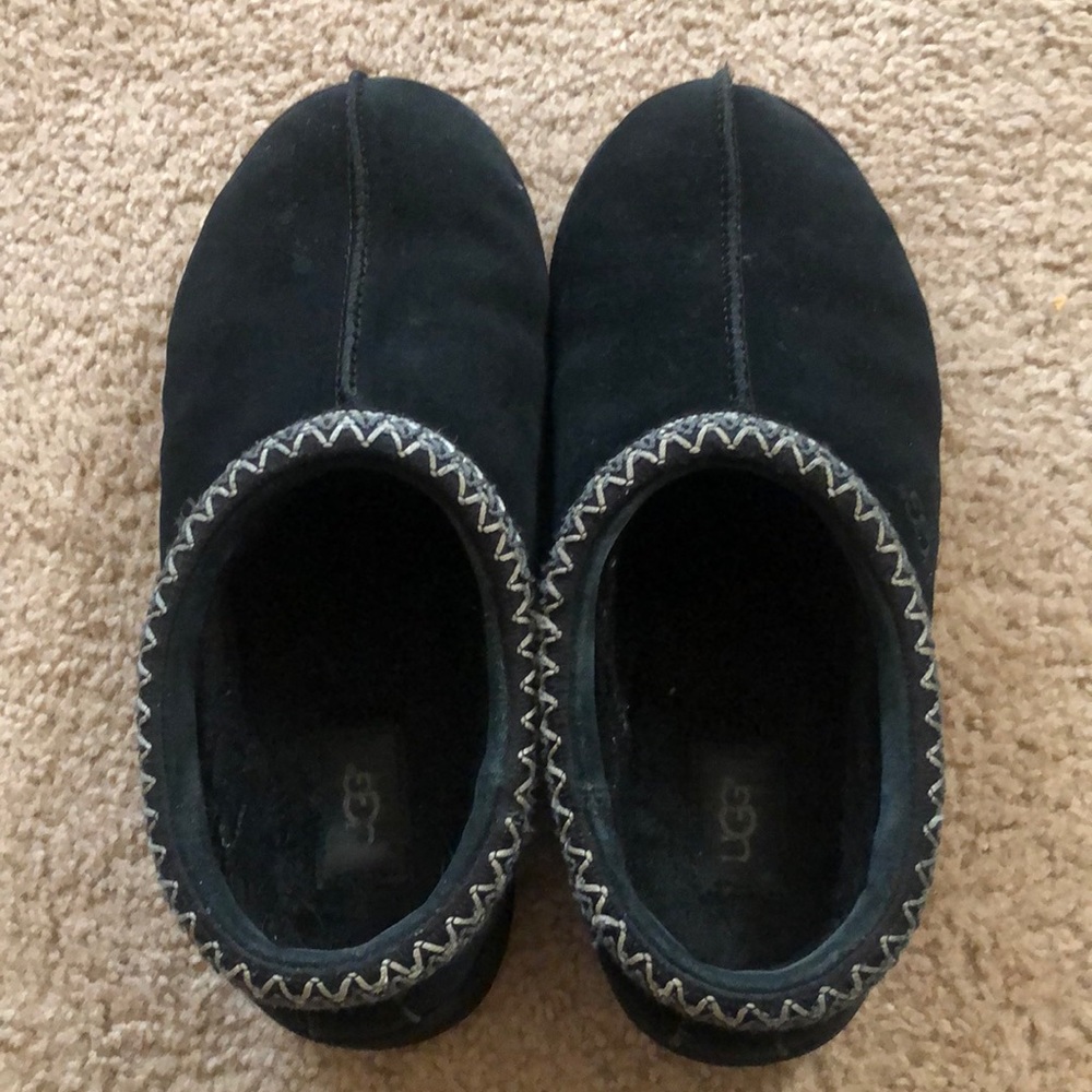 UGG Tasman